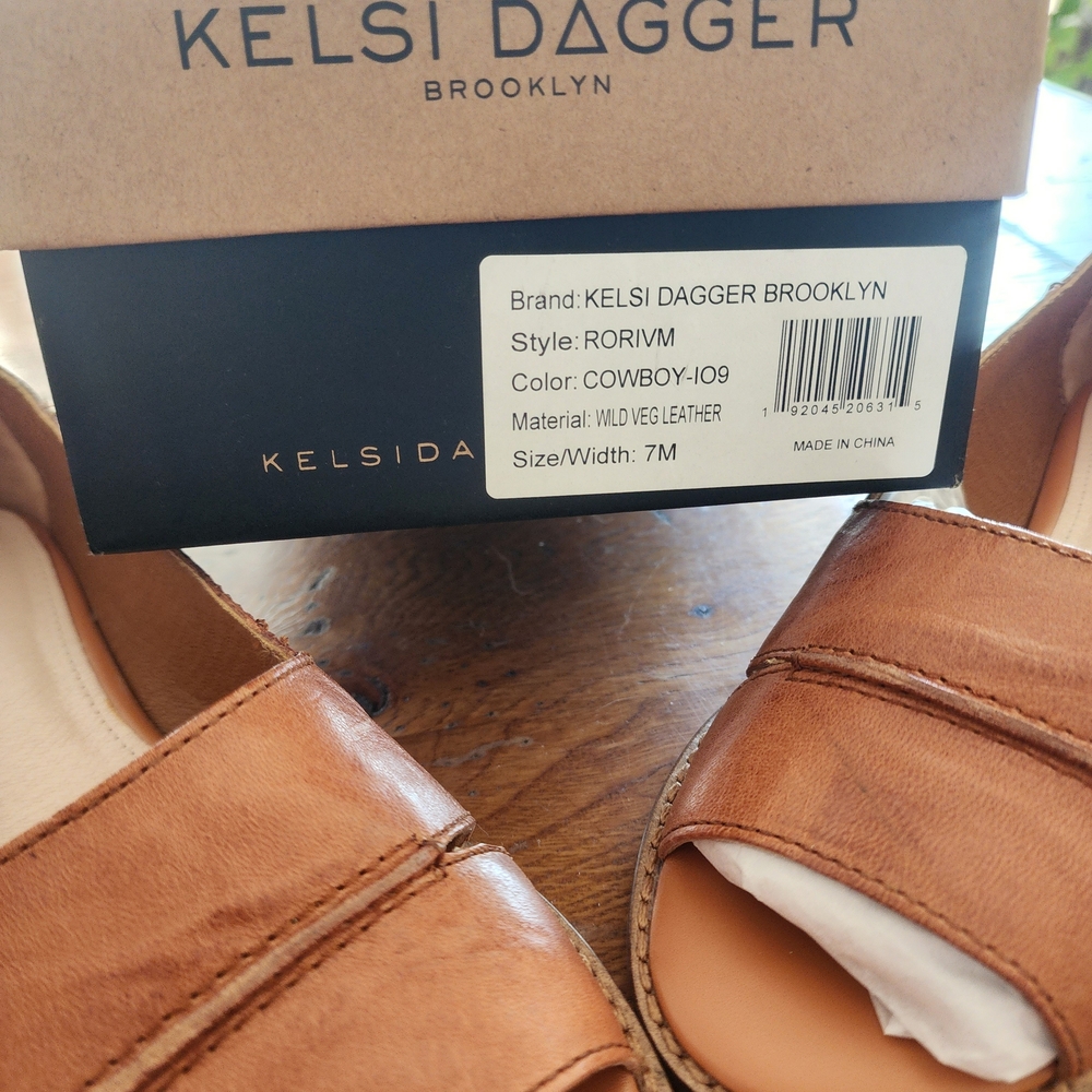 Kelsi Dagger Women's Tan Leather Shoes - Picture 4 of 4